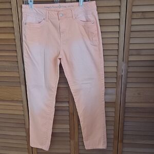 Simply Vera Wang Women's Washed Look Coral Skinny Jeans Soft Cotton Never Worn